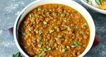 Moong Dal Curry : పెస‌ల‌తో ఇలా కూర వండుకుని తినండి.. ఎంతో బ‌ల‌వ‌ర్ధ‌క‌మైన ఆహారం..!