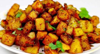 Potato Fry : క‌ళాయి అడుగు అతుక్కుపోకుండా.. బంగాళా దుంప‌ల వేపుడును ఇలా త‌యారు చేయ‌వ‌చ్చు..!