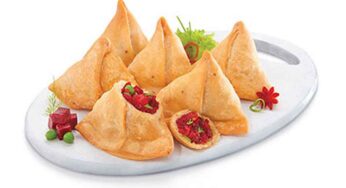 Beetroot Samosa : బీట్ రూట్ స‌మోసాల‌ను ఇలా చేస్తే.. అంద‌రూ ఇష్టంగా తింటారు..