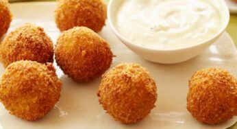 Chicken Cheese Balls : సాయంత్రం స‌మ‌యంలో వేడి వేడిగా ఇలా వీటిని చేసుకుని తినండి.. ఎంతో రుచిగా ఉంటాయి..