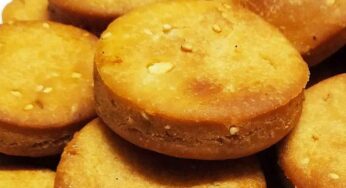 Wheat Flour Biscuits : గోధుమ పిండి బిస్కెట్ల‌ను ఇలా చేస్తే.. ఒక్క‌టి కూడా మిగ‌ల్చ‌రు.. మొత్తం తినేస్తారు..