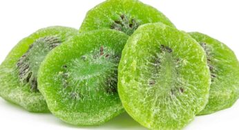 Dry Kiwi : ఇవి ఎక్క‌డ క‌నిపించినా స‌రే విడిచిపెట్టకుండా ఇంటికి తెచ్చుకోండి.. రోజూ తినండి.. ఎందుకంటే..?