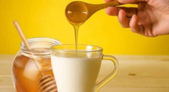 Honey With Milk : నిత్యం ఒక గ్లాస్ పాలలో ఒక స్పూన్ తేనె కలుపుకుని తాగితే ఏమవుతుందో తెలుసా..?