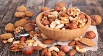 Nuts And Dry Fruits : న‌ట్స్‌, డ్రై ఫ్రూట్స్‌ను ఇలా తింటే ప్ర‌మాదం.. జాగ్ర‌త్త‌..!