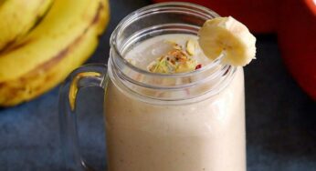 Banana Lassi With Jaggery : చ‌క్కెర లేకుండా అర‌టి పండుతో ఎంతో రుచిగా ఉండే ల‌స్సీని ఇలా చేసుకోవ‌చ్చు..!