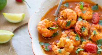 Prawns Tomato Curry : రొయ్య‌ల‌ను సింపుల్‌గా ఇలా కూర‌లా చేయండి.. ప్లేట్ మొత్తం ఖాళీ చేస్తారు..!