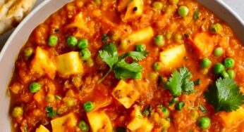 Matar Paneer : రెస్టారెంట్ల‌లో ల‌భించే మ‌ట‌ర్ ప‌నీర్‌ను ఇంట్లోనే ఇలా ఈజీగా చేయండి.. నోరూరిపోతుంది..!