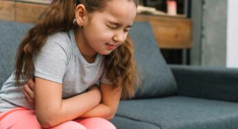 Constipation In Kids : చిన్నారుల్లో వ‌చ్చే మ‌ల‌బ‌ద్ద‌కం స‌మ‌స్య‌కు అద్భుత‌మైన ఇంటి చిట్కాలు.. ఇలా చేయండి చాలు..!