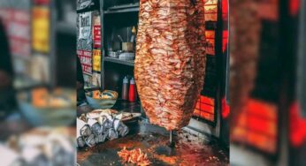 Shawarma Side Effects : రోడ్డు ప‌క్క‌న ల‌భించే దీన్ని ఎక్కువ‌గా తింటున్నారా.. అయితే మీ ఆరోగ్యం ప్ర‌మాదంలో ప‌డిన‌ట్లే..!