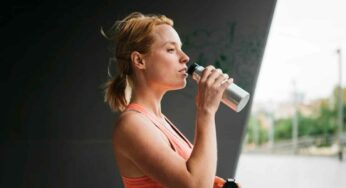 Water Drinking After Workout : వ్యాయామం చేసిన వెంట‌నే నీళ్ల‌ను తాగుతున్నారా..? అయితే ఎంత ప్ర‌మాద‌మో తెలుసా..?