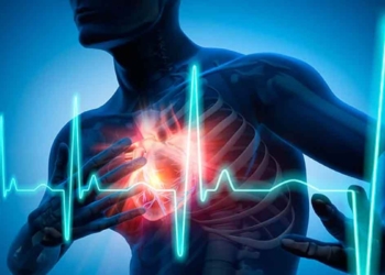 Heart Attack Symptoms : హార్ట్ ఎటాక్ వ‌చ్చే ముందు క‌నిపించే సంకేతాలు ఇవే.. వీటిని అస్స‌లు విస్మ‌రించ‌వ‌ద్దు..!