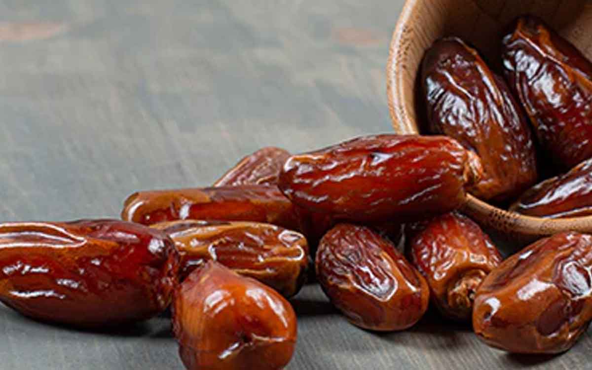 can diabetics eat dates 