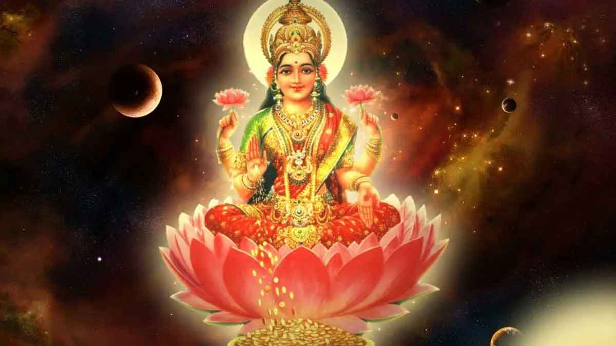 do not do these mistakes if you want lakshmi devi blessings