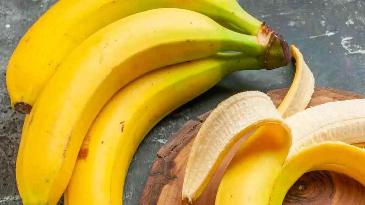 how many bananas we can eat per day 