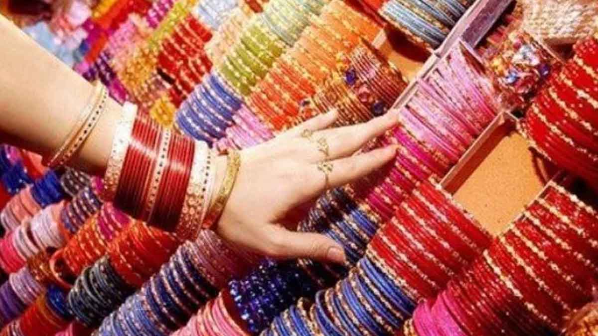 why women must wear clay bangles 