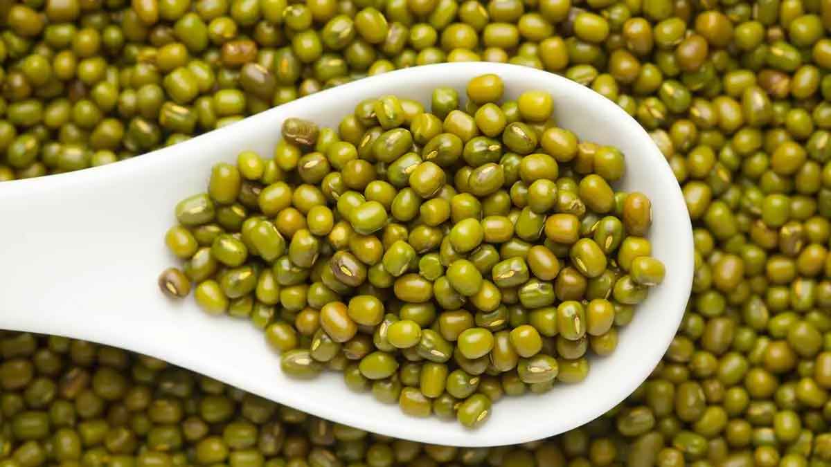 what happens if we take green moong dal daily 