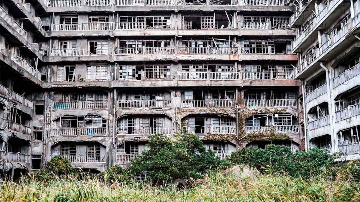 hashima island in japan got thousands of ghosts locals say