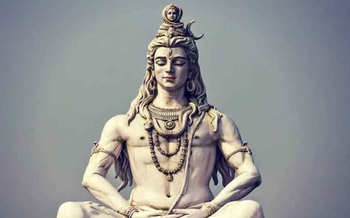 why moon on lord shiva head 