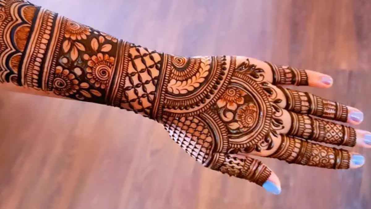 follow these tips to remove mehindi from hands 