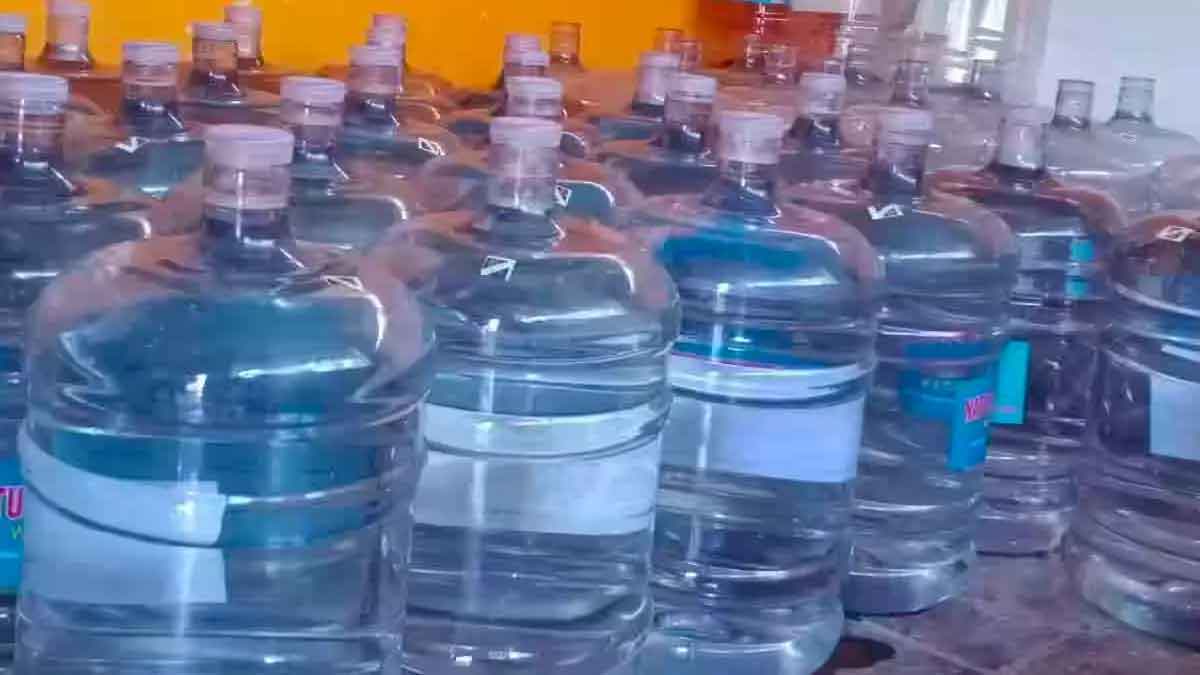 you can earn good income with mineral water plant business 