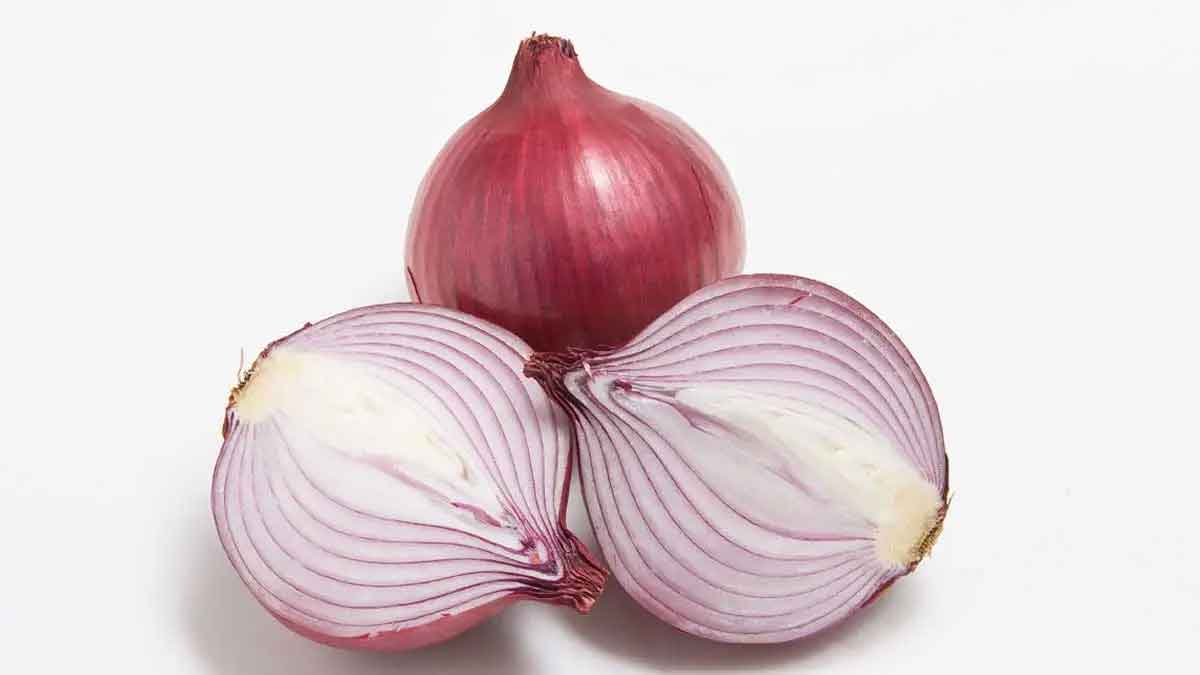 what happens if cut onions stays long