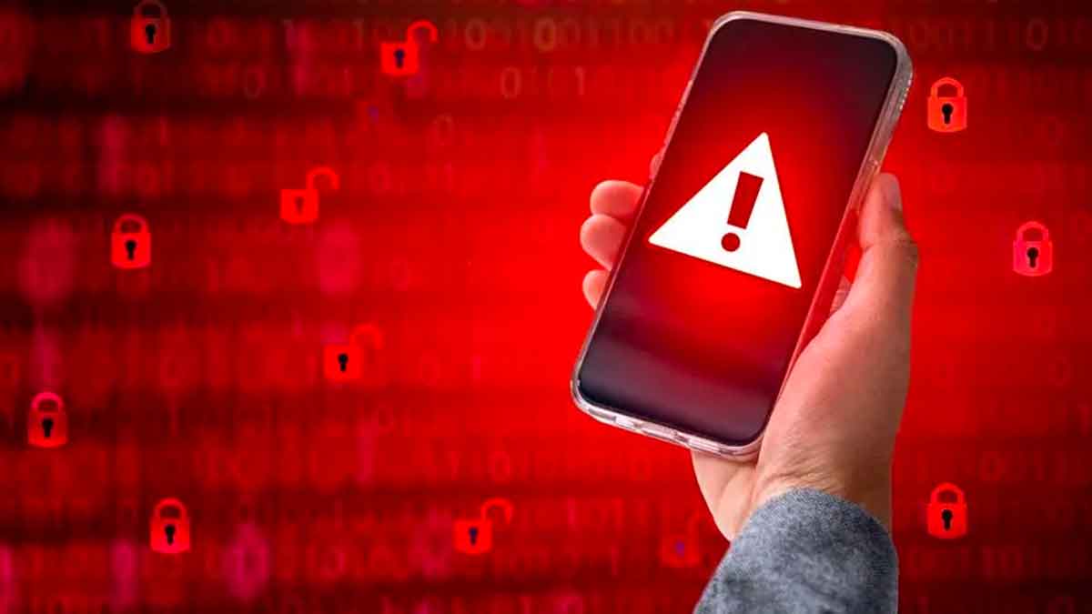 how to identify phone is hacked or not 