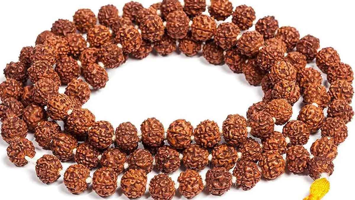 how many beads should be in Rudraksha Mala