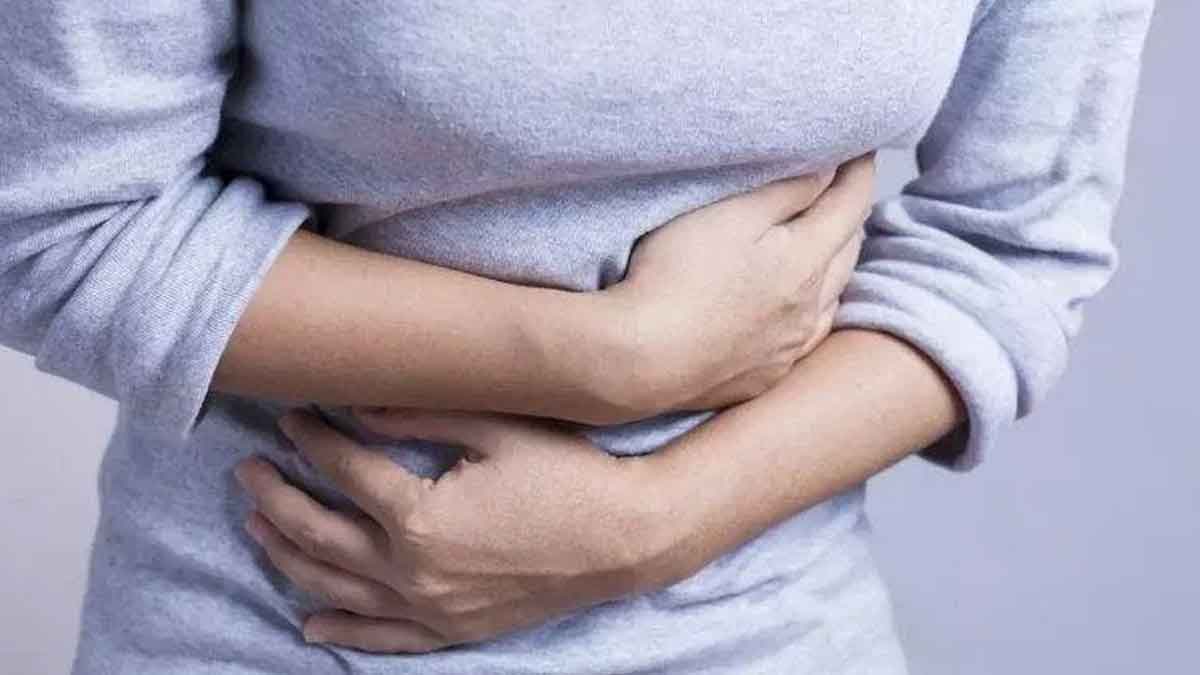 do not make these mistakes if you are suffering from stomach ache 