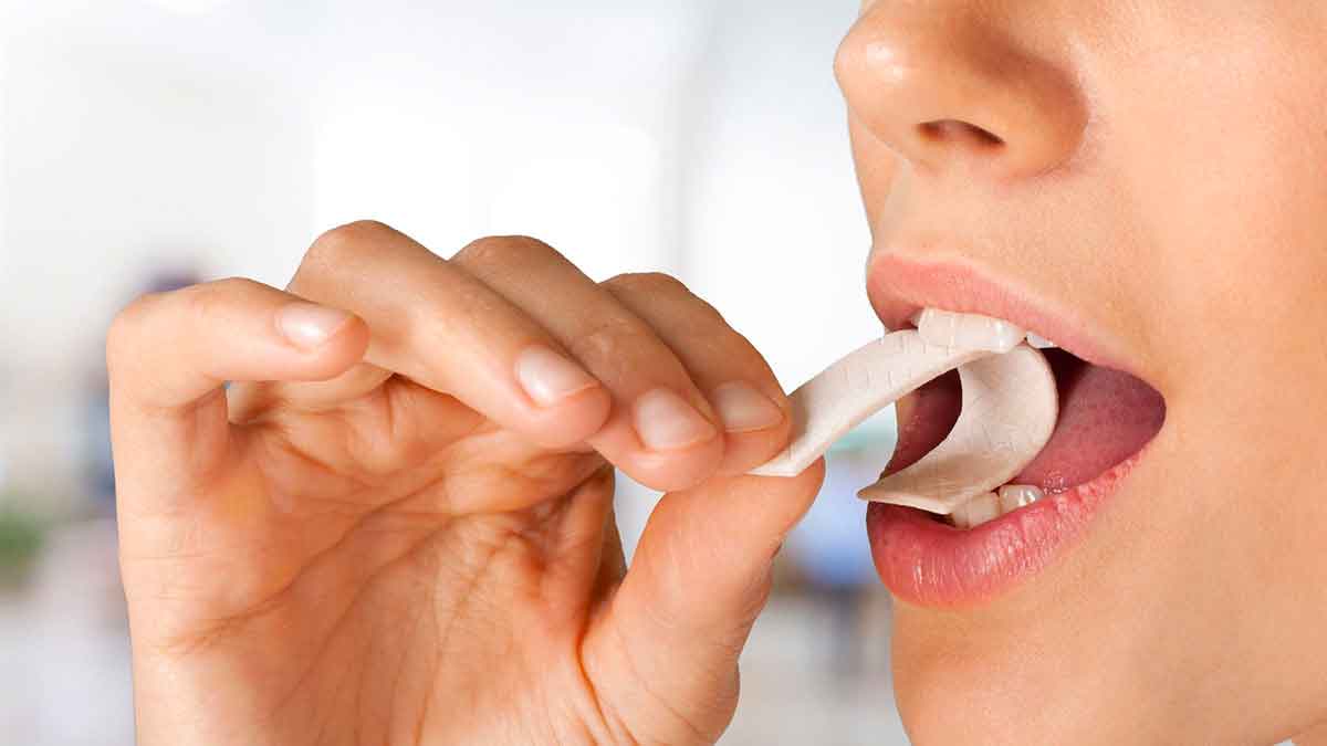 chewing gum eating can reduce weight loss 