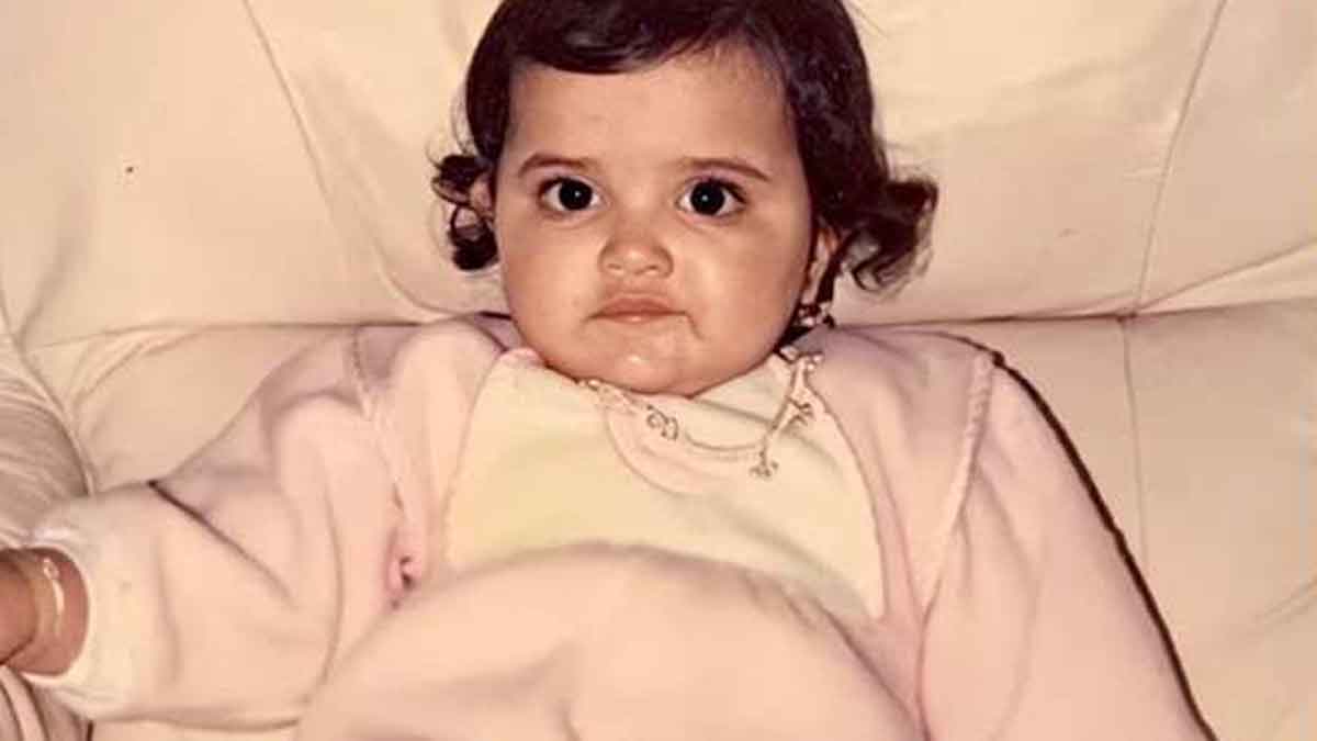 deepika padukone childhood photo viral 