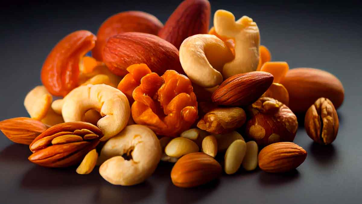 take these dry fruits daily to be healthy 