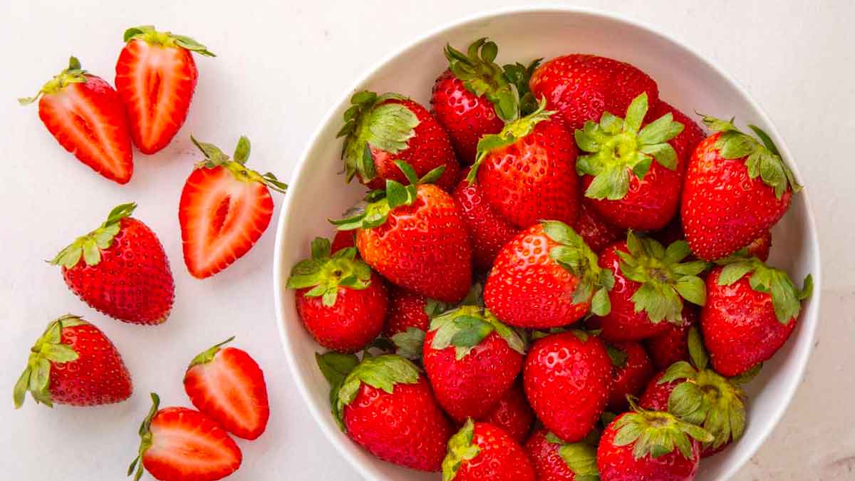 many wonderful health benefits of strawberries 