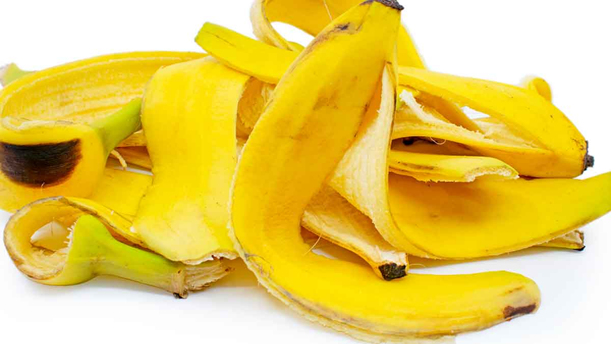 banana peel can increase your beauty 