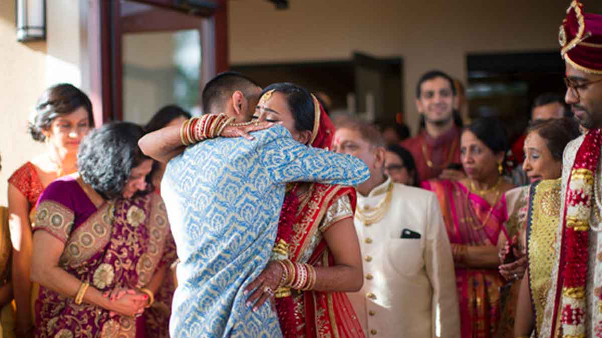 indian bride cried after she came to home 