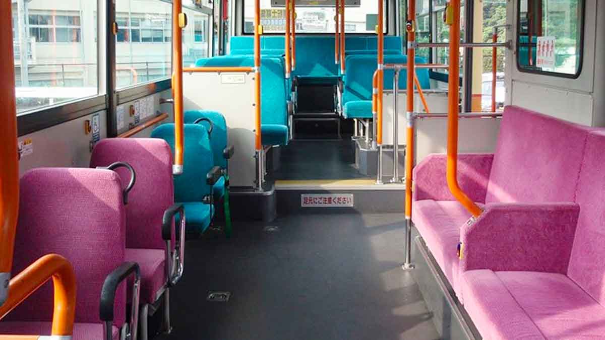 true incident happened in japan bus seats 