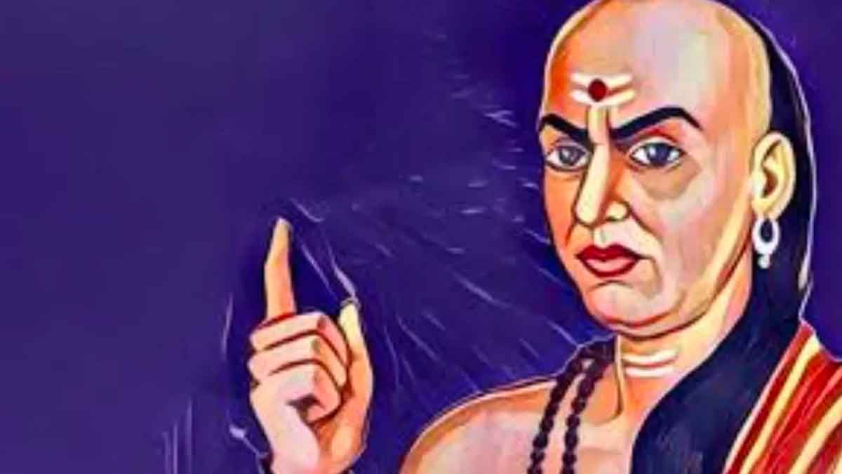 chanakya told these tips to get a persons attention 