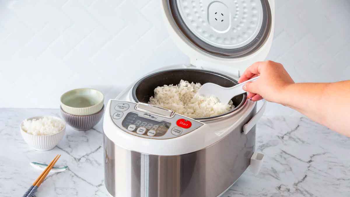 if you are using electric rice cooker then know what happens 