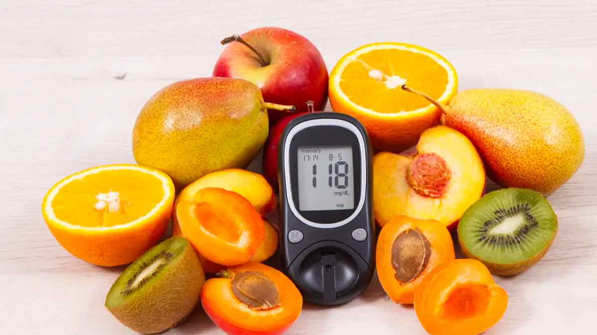 which fruits diabetics persons should take 