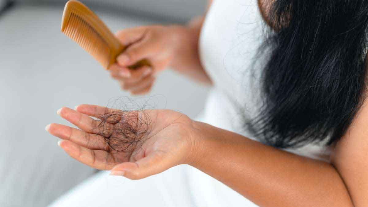 take these foods daily to prevent hair fall 