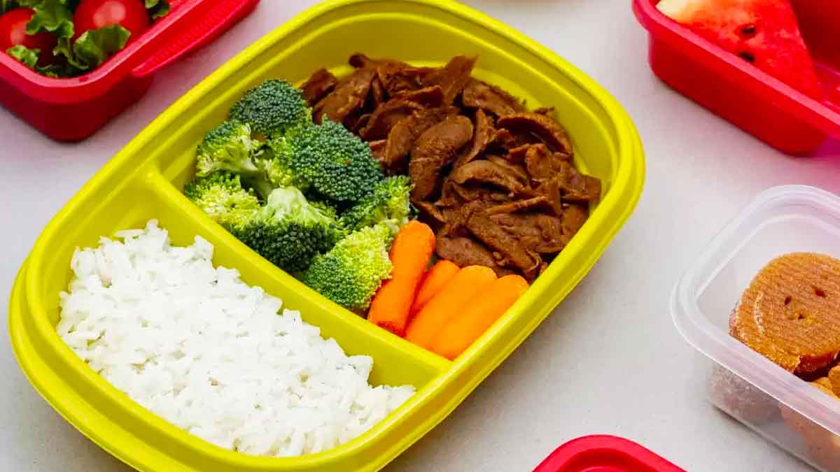 what type of foods you have tp put in kids lunch box 