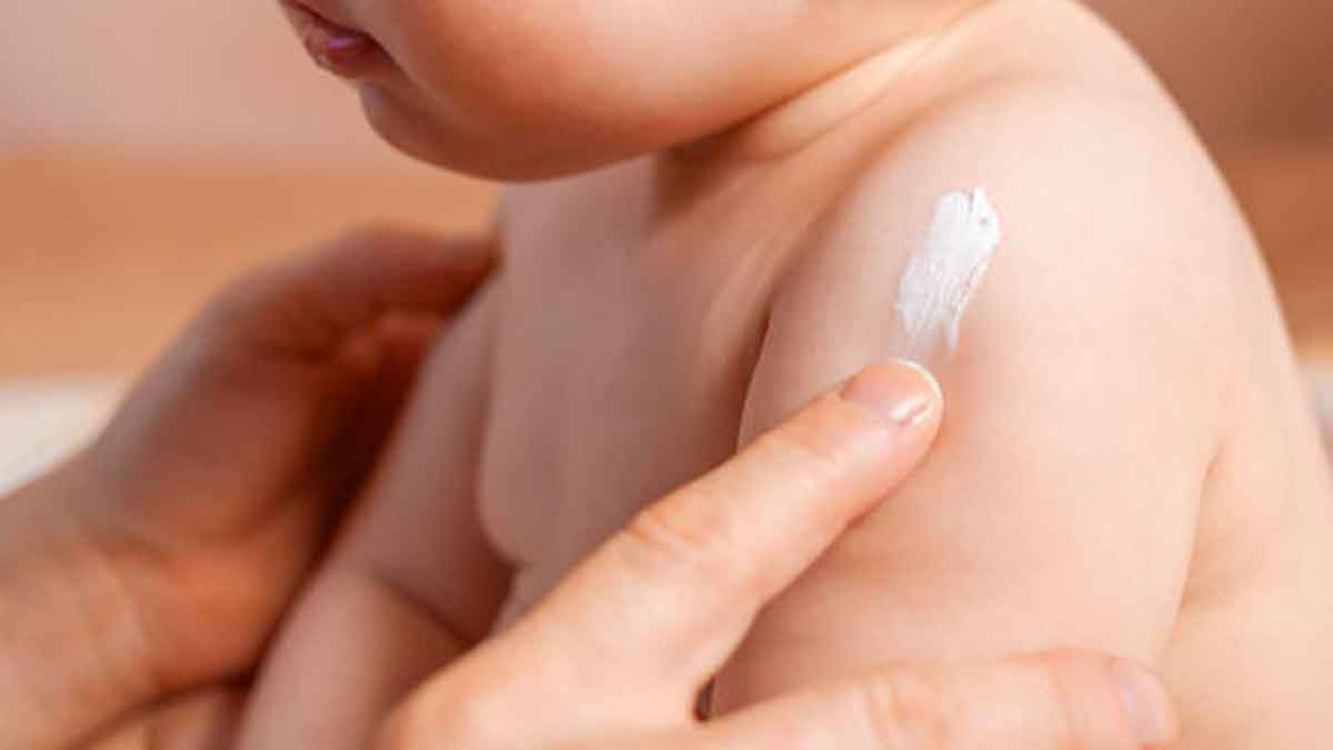 women follow these tips for their kids skin care 