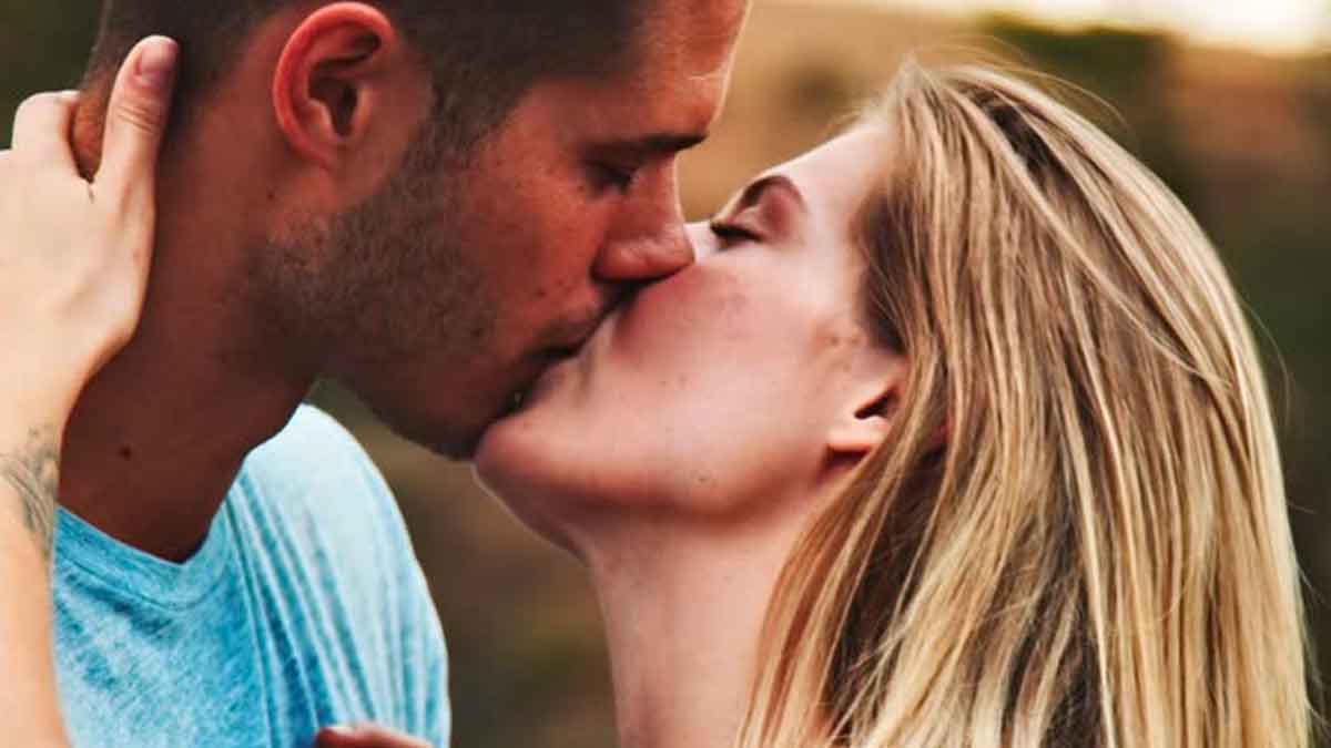 many wonderful health benefits of kissing 