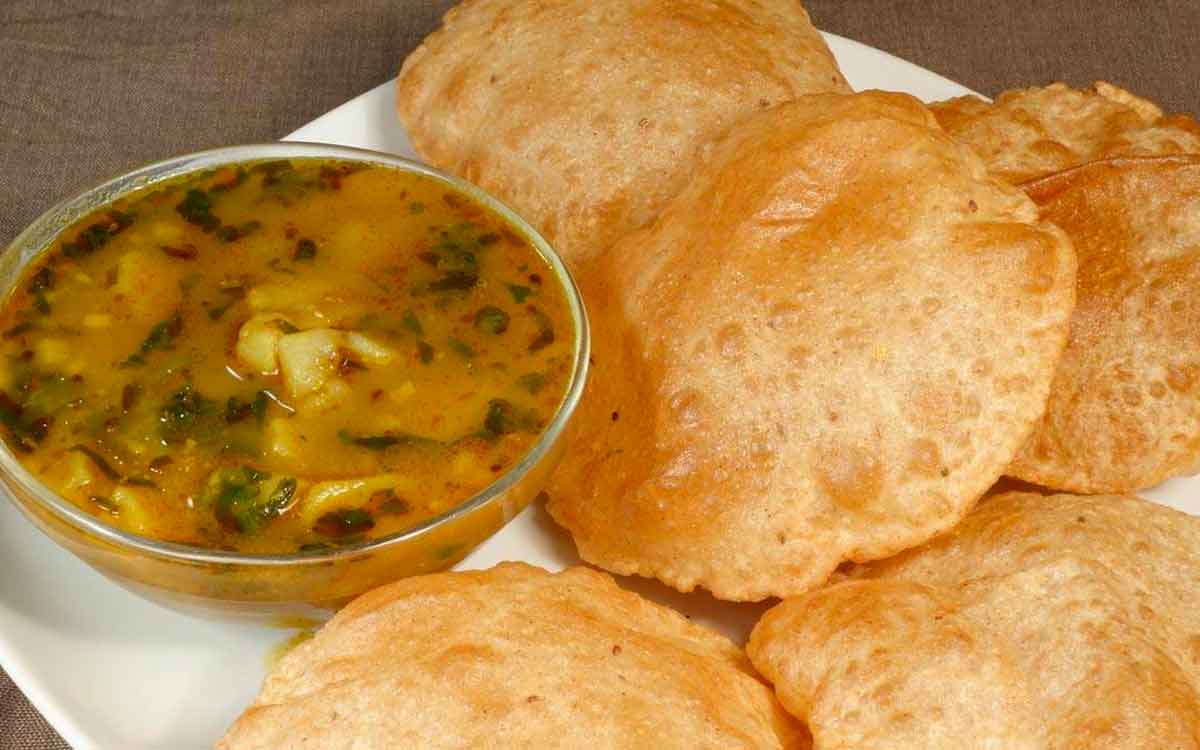 this is how you can mame crispy poori 