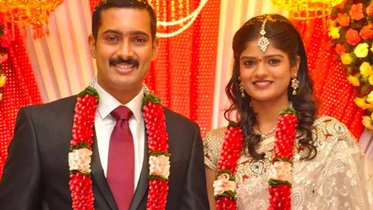 do you know what uday kiran wife vishitha is doing right now 