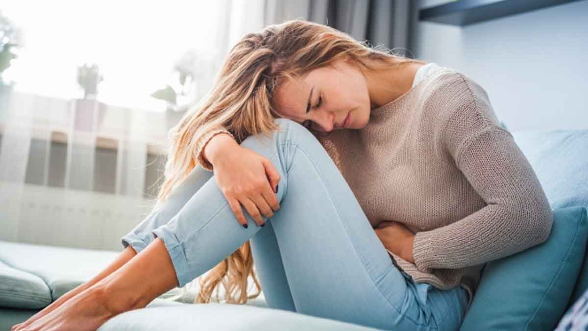 women who have period pain follow these tips 