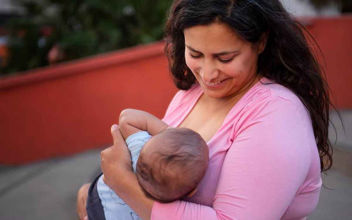 breastfeeding kids will prevent  future heart attacks in them 