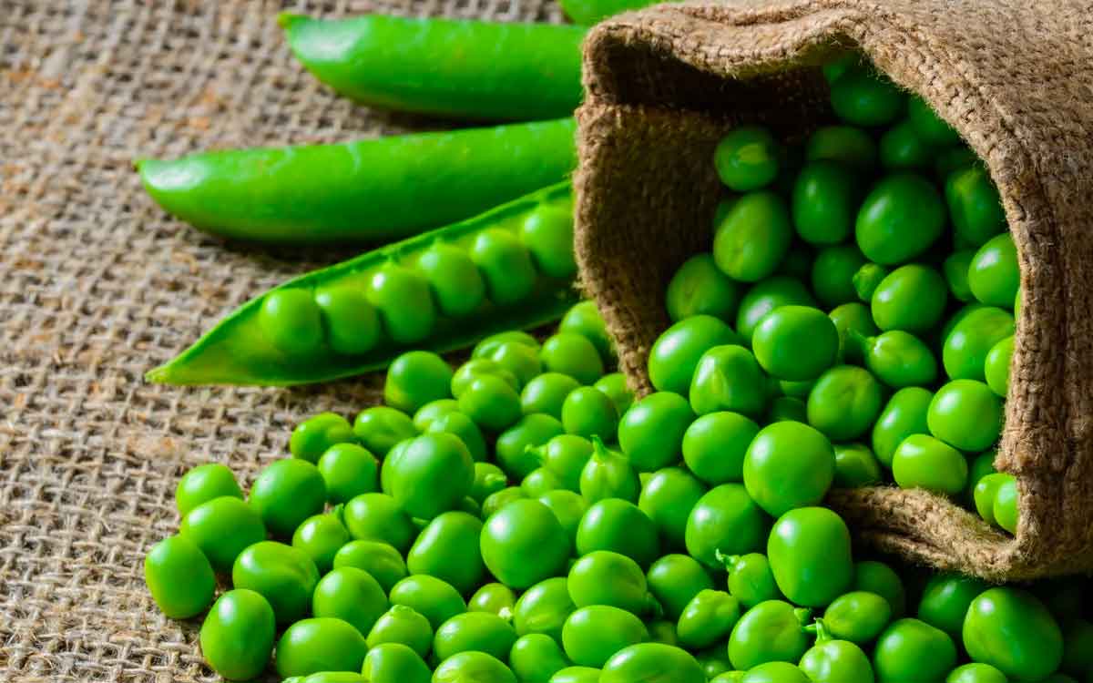 what happens if you take green peas daily 