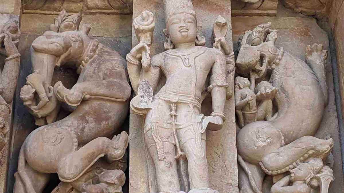 do you know the meaning of these khajuraho sculptures 