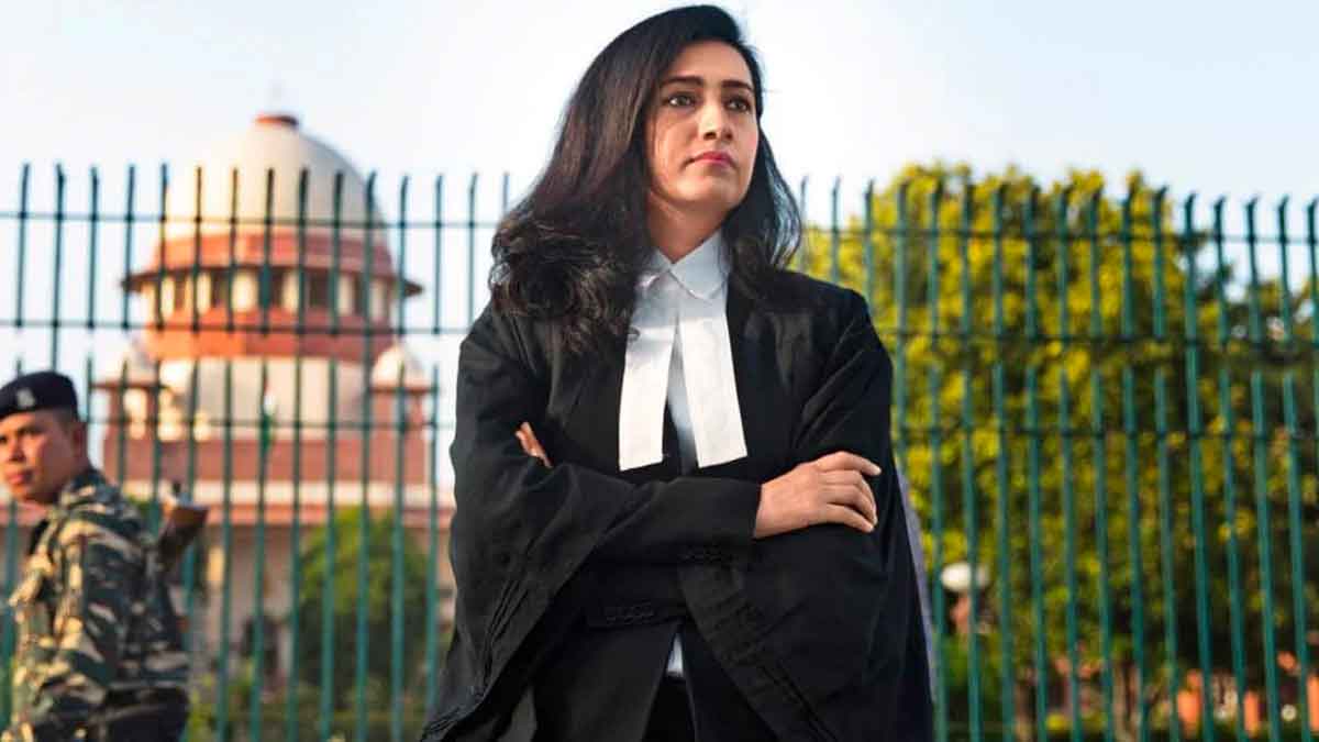 why lawyers wear white strip 