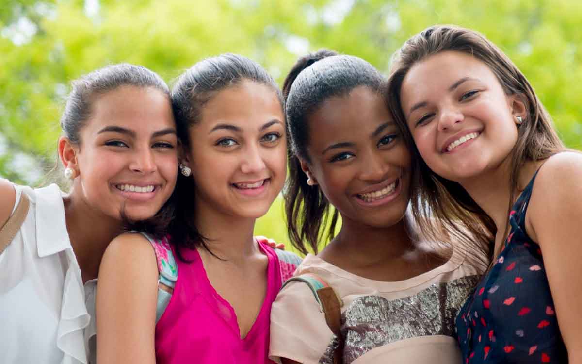 mothers must follow these tips for their teenage girls 